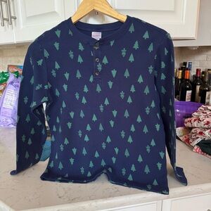 Hanna Andersson Navy and Green Tree Print Long Sleeve Tee